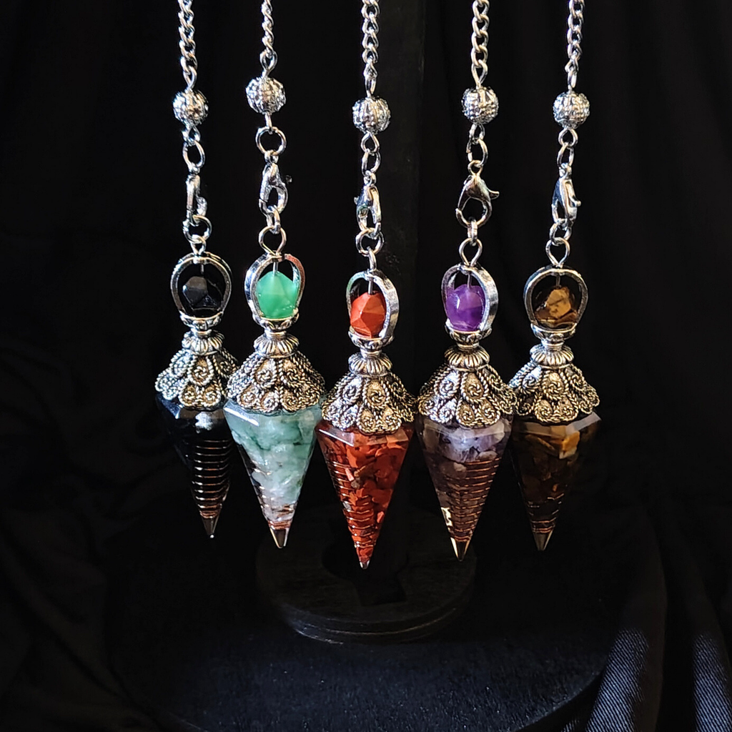 Crystal Pendulum's