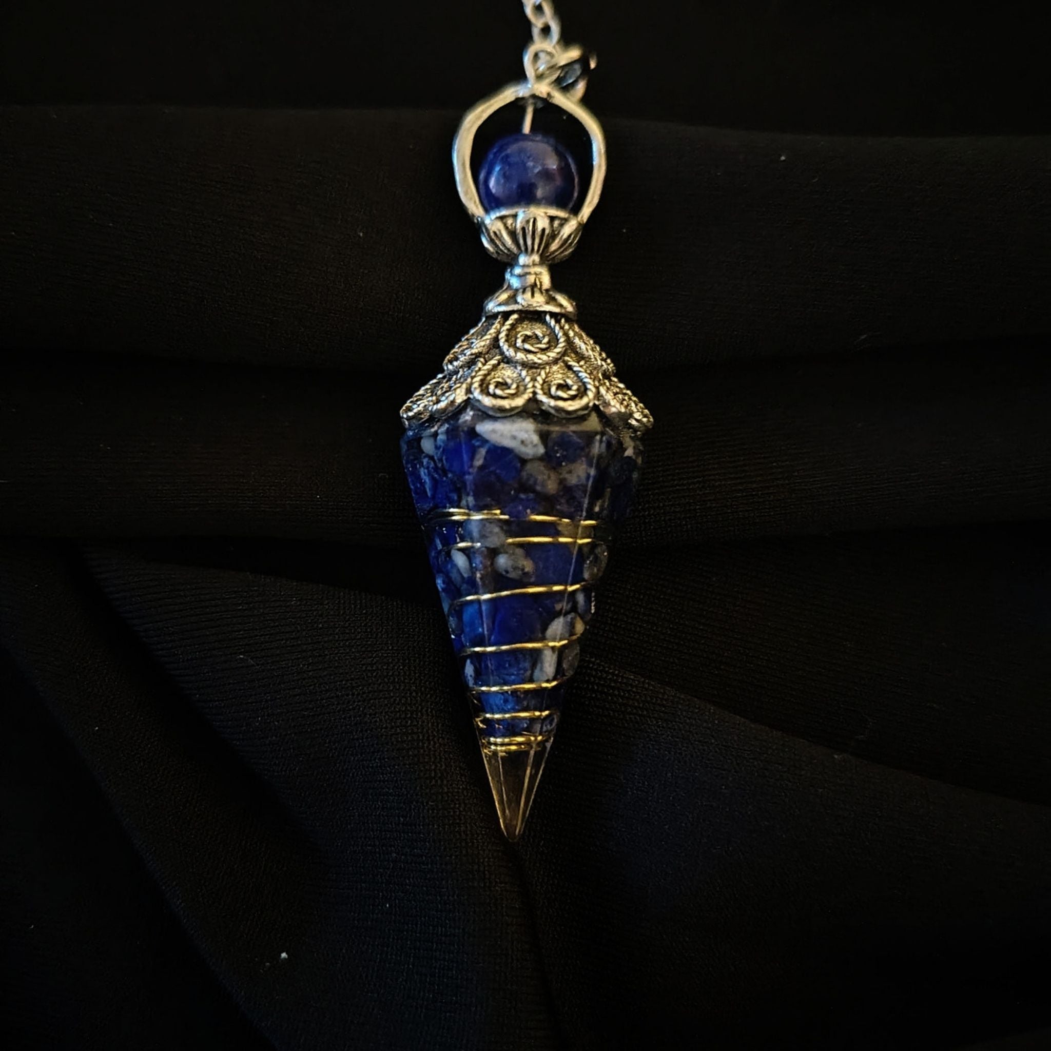 Crystal Pendulum's